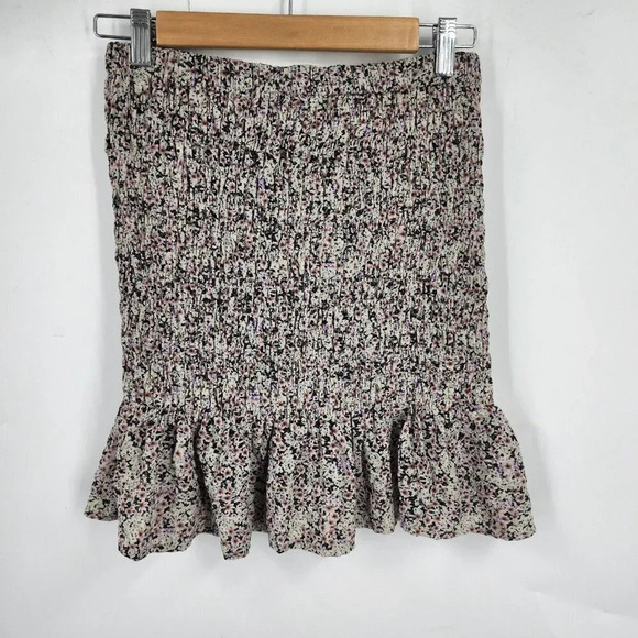 Vero Moda Women's Hollo High Waisted Smock Skirt in Black Size S NWT - Picture 2 of 12